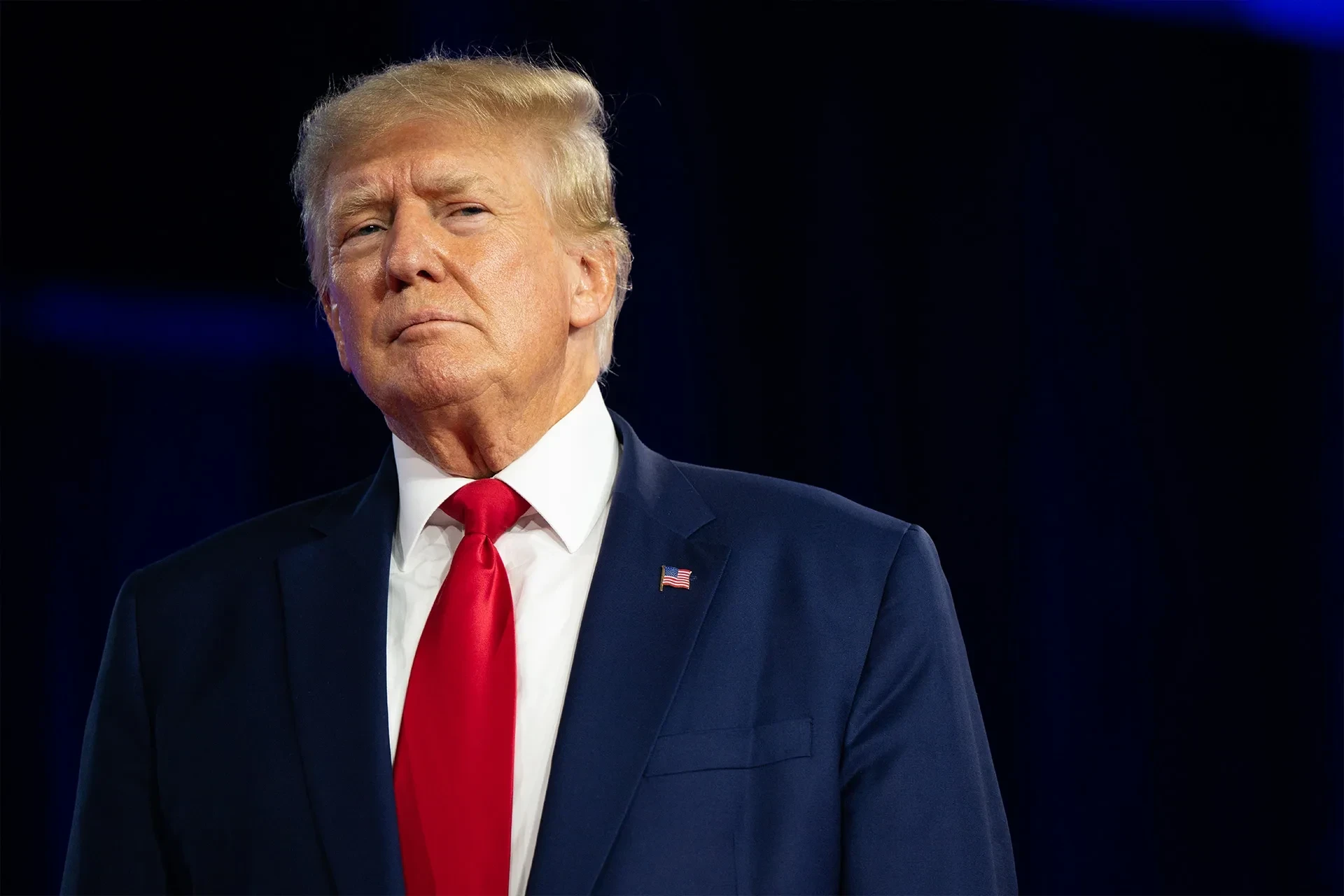 Donald Tramp özünü avtoritar lider hesab etmədiyini bildirib