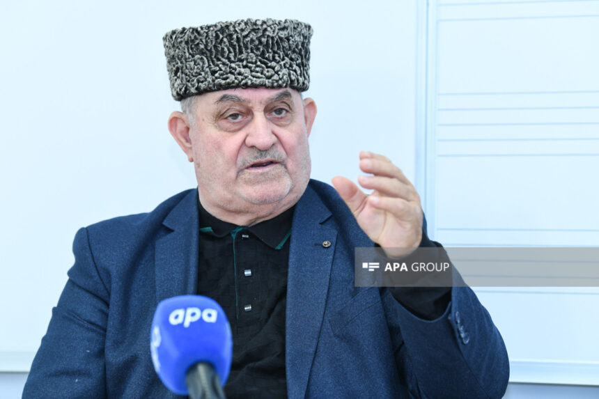 Xanəndə Aqil Məlikov: Baxırsan akademikdir, toyda müğənniyə deyir “Bakılı balasıyam” oxu