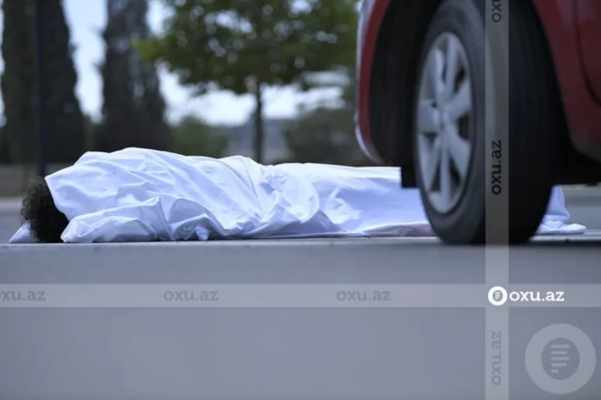 Bakıda "Prius" qəza törətdi - Ölən var