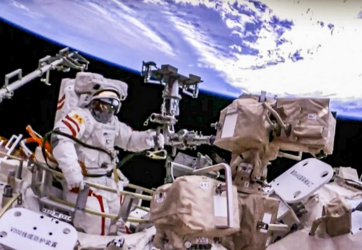 "Tiangong" kosmik stansiyasında naməlum canlı orqanizm aşkarlandı